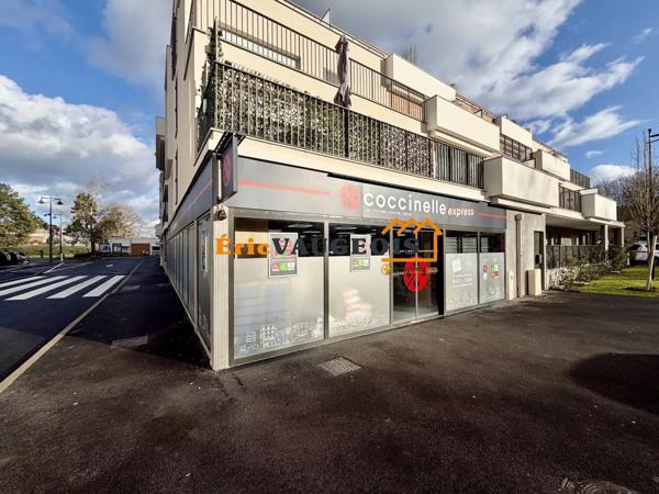 Vente                                                      Appartement
                        
                     2 pièces                      41 m2                     à Coulommiers