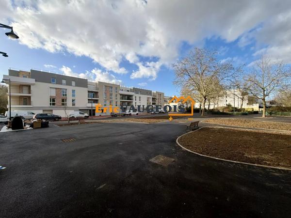 Vente                                                      Appartement
                        
                     2 pièces                      41 m2                     à Coulommiers