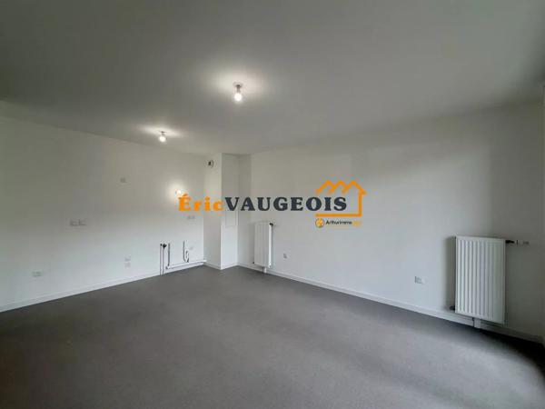 Vente                                                      Appartement
                        
                     2 pièces                      41 m2                     à Coulommiers