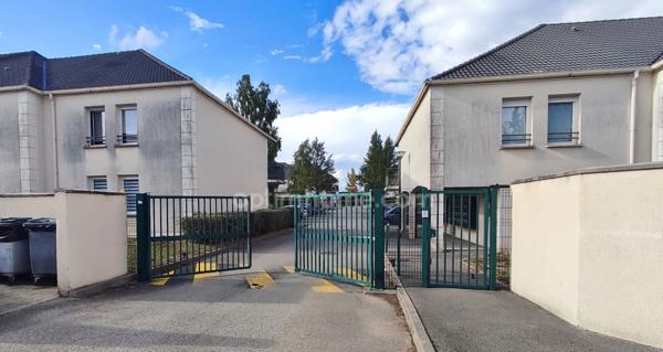 Appartement à vendre 2 pièces LEHAUCOURT (02)