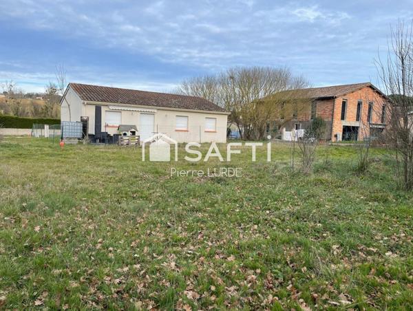 Saint Nauphary - Terrain à bâtir de 661 m2