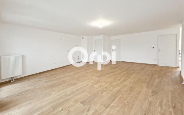 Appartement à vendre    3 pièces • 76,60 m2 Saint-Laurent-Blangy