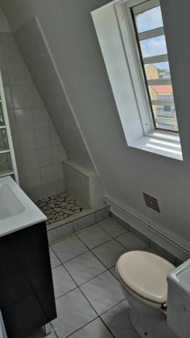 Appartement à louer    3 pièces • 58,54 m2 Fort-de-France