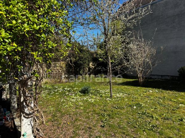 Maison 180 m² "coup de coeur" 8 pièces terrain 480 m²