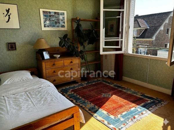 Maison 180 m² "coup de coeur" 8 pièces terrain 480 m²