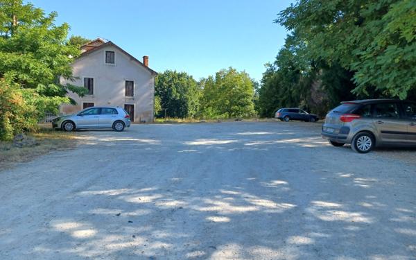 Appartement à louer    3 pièces •  Razac-sur-l'Isle