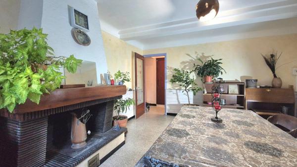 Grande maison avec garage et cour 8 pièces CATLLAR (66)