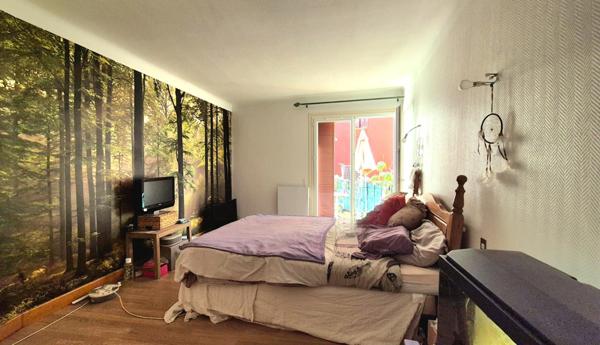 Grande maison avec garage et cour 8 pièces CATLLAR (66)