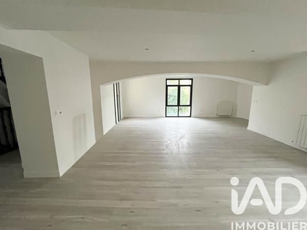 Maison à vendre 6 pièces 202 m² Mantes-la-Ville