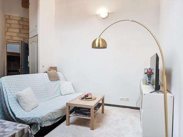 Immeuble rénové 172 m² – 12 couchages – Jusqu’à 60K€/an, 11% de rentabilité – Loupian