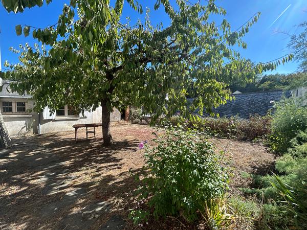 Maison Chateau Gontier Sur Mayenne - 3 appartements