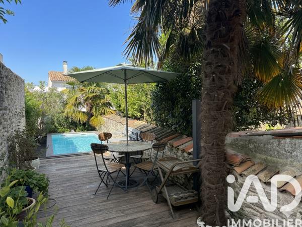 Maison à vendre 4 pièces 124 m² Saint-Martin-de-Ré