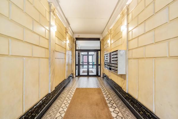 Appartement Paris 9 e - NOTRE-DAME-DE-LORETTE / RUE DE PROVENCE
