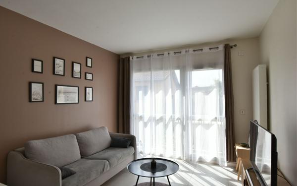 Appartement à louer    3 pièces • 52,85 m2 Oullins