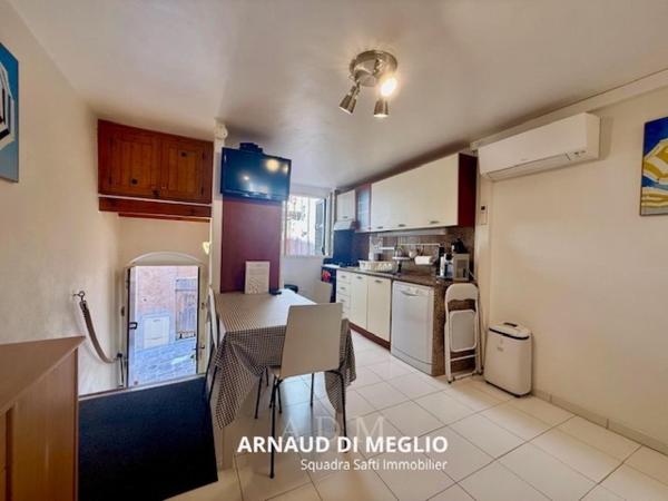 Appartement duplex T2 + studio à la vente dans la citadelle de Bonifacio