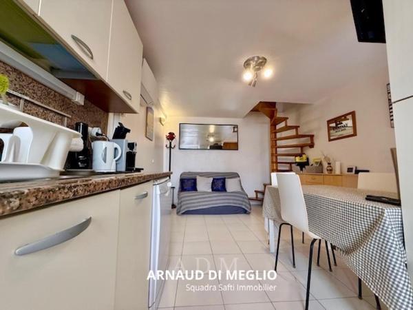 Appartement duplex T2 + studio à la vente dans la citadelle de Bonifacio