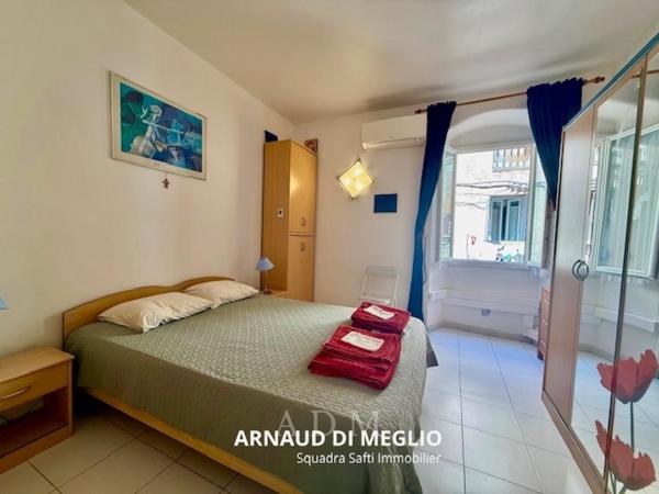 Appartement duplex T2 + studio à la vente dans la citadelle de Bonifacio