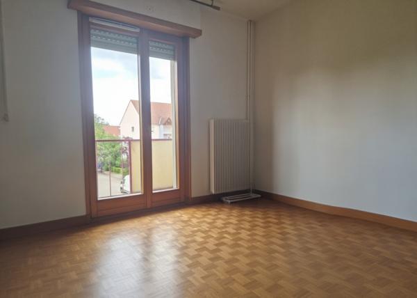 Appartement
         4 pièces
        - 78 m² Exclusivité 126 900 € *