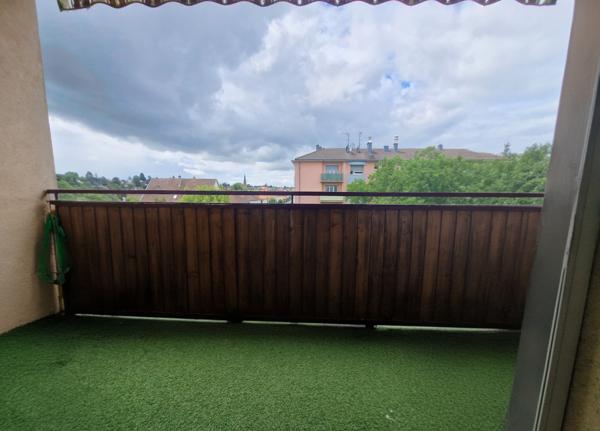 Appartement
         4 pièces
        - 78 m² Exclusivité 126 900 € *