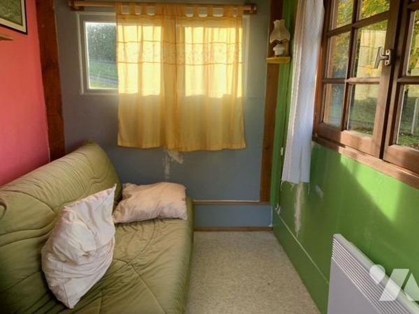 ENTRE ORBEC ET LIVAROT JOLI PAVILLON T5 TRES BON ETAT SUR SOUS-SOL