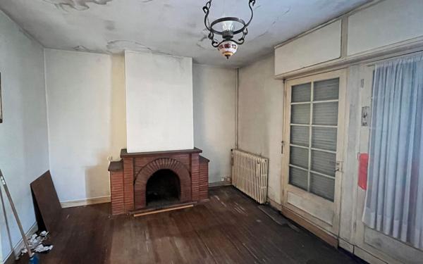 Maison à vendre    4 pièces •  Parentis-en-Born