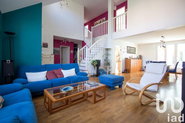 Maison à vendre 8 pièces 210 m² Bois-d'Arcy