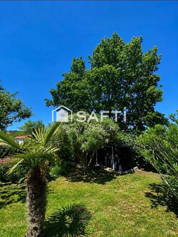 SUPERBE MAISON DE PLAIN PIED INDIVIDUELLE DANS UN QUARTIER RESIDENTIEL DE LABASTIDE MARNHAC