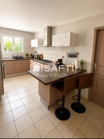 SUPERBE MAISON DE PLAIN PIED INDIVIDUELLE DANS UN QUARTIER RESIDENTIEL DE LABASTIDE MARNHAC
