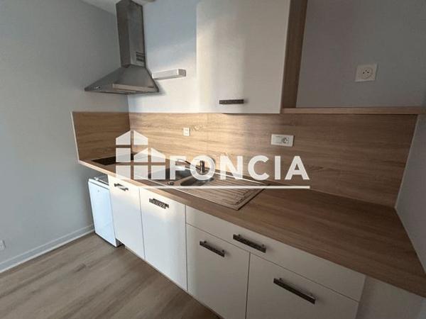 Location Appartement 2 pièces 39.49 m² - 106 RUE JACQUES CARTIER La Roche Sur Yon 85000