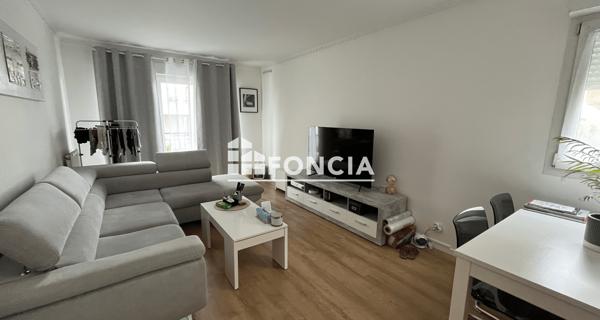 Location Appartement 3 pièces 63.1 m² - Chilly-mazarin 91380