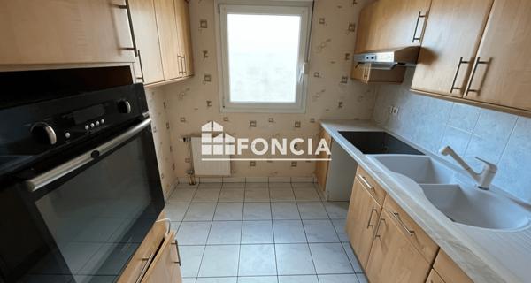 Location Appartement 3 pièces 63.1 m² - Chilly-mazarin 91380
