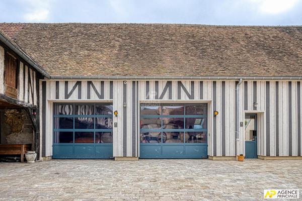 Région de Houdan - Ancienne ferme du XVIIIè siècle, un domaine de caractère aux portes de Paris ! 1 150 000 € **  - Référence  28190