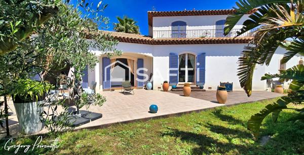 Presqu’île de Giens - Villa plein sud avec piscine à 5 min des plages
