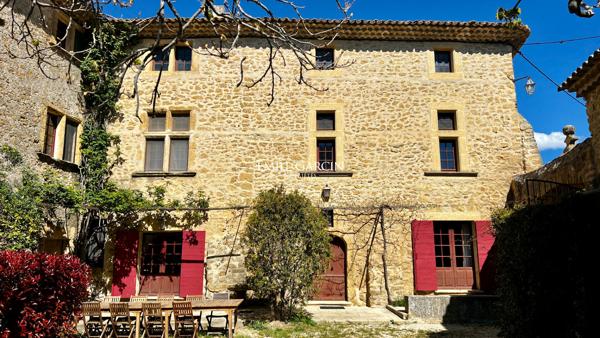 A vendre - Bastide provençale du XVIIe siècle - Sud Luberon