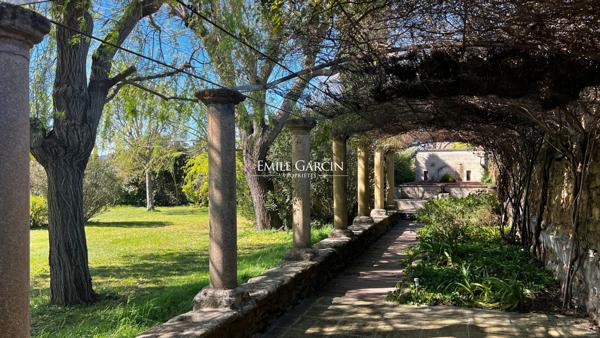 A vendre - Bastide provençale du XVIIe siècle - Sud Luberon