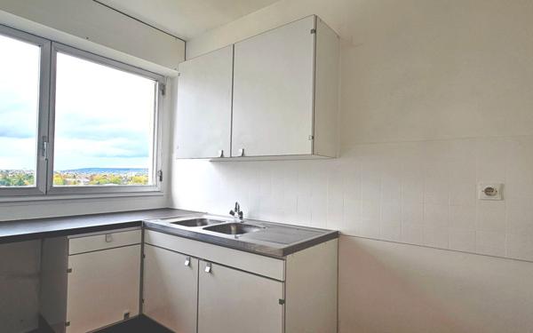 Appartement à louer    1 pièce • 32 m2 Épinay-sur-Seine