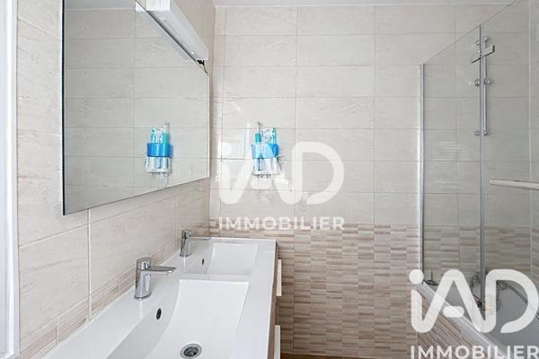 Maison à vendre 7 pièces 142 m² Plaisir