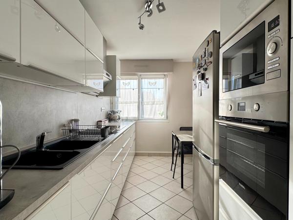 Appartement - 4 pièces - 81 m²