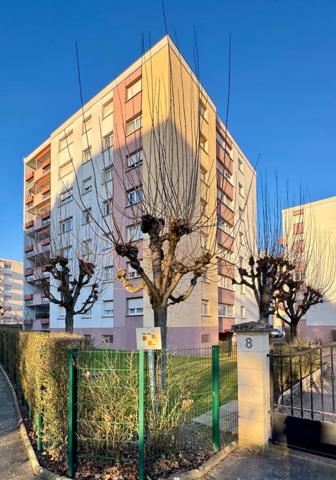 Appartement - 4 pièces - 81 m²