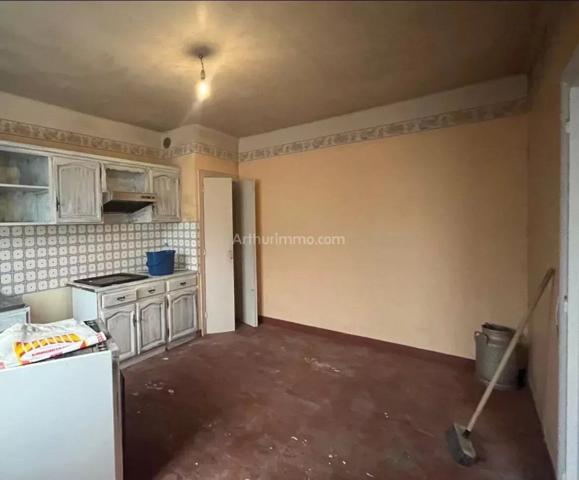 Vente Maison 8 pièces 171 m2 à Guingamp