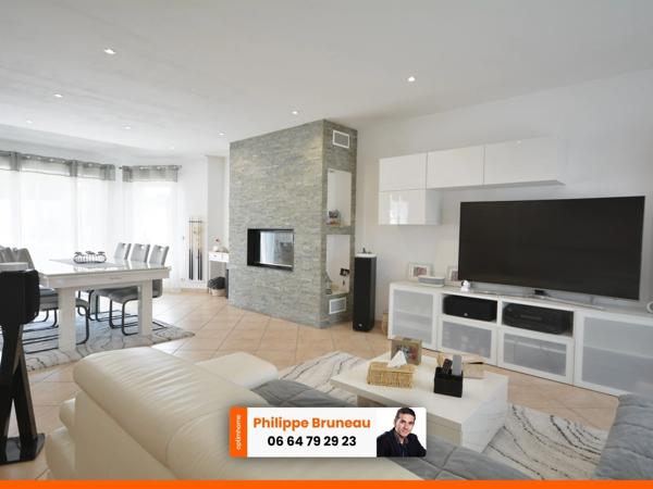 Évasion de Rêve : Maison de Standing avec sa piscine dans la Belle Zone Pavillonnaire de Freneuse