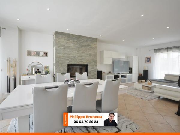 Évasion de Rêve : Maison de Standing avec sa piscine dans la Belle Zone Pavillonnaire de Freneuse