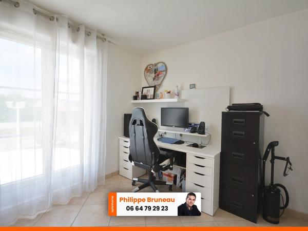 Évasion de Rêve : Maison de Standing avec sa piscine dans la Belle Zone Pavillonnaire de Freneuse