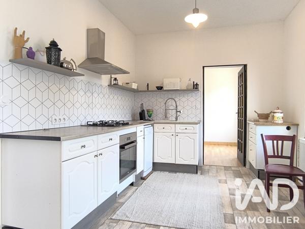 Immeuble à vendre 185 m² Giat