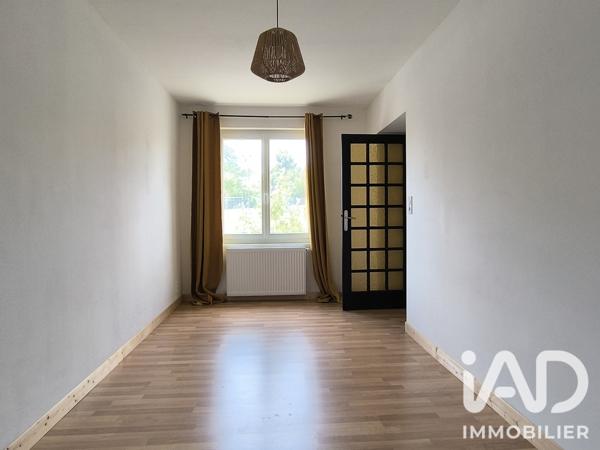 Immeuble à vendre 185 m² Giat