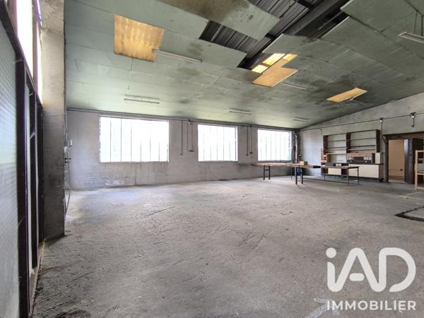 Immeuble à vendre 185 m² Giat