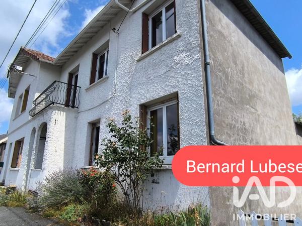 Immeuble à vendre 185 m² Giat