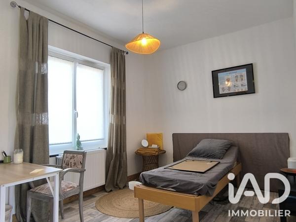 Immeuble à vendre 185 m² Giat