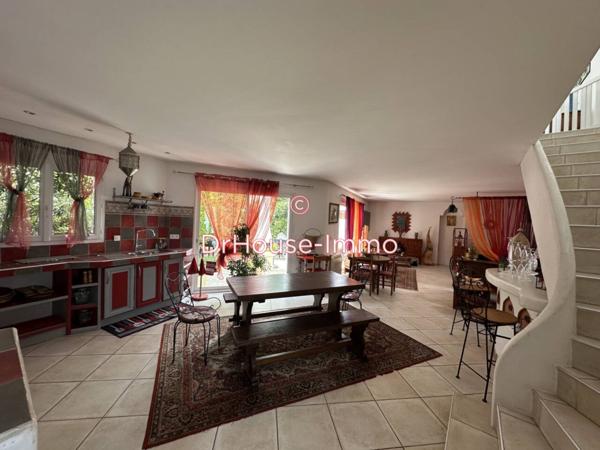 Maison à vendre 5 pièces de 161 m²