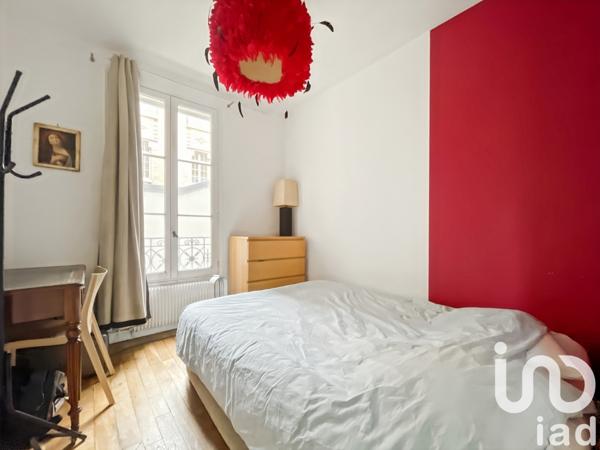 Appartement 3 pièces de 68 m² à Paris (75015)